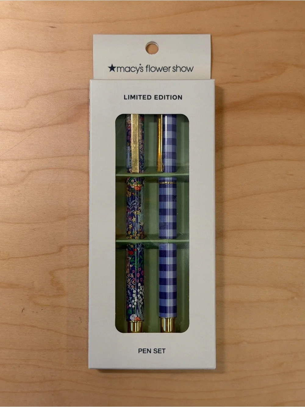 NEW MACY’S 2026 “MACY’S FLOWER SHOW” 250th CELEBRATION 2-PIECE BLUE PEN SET